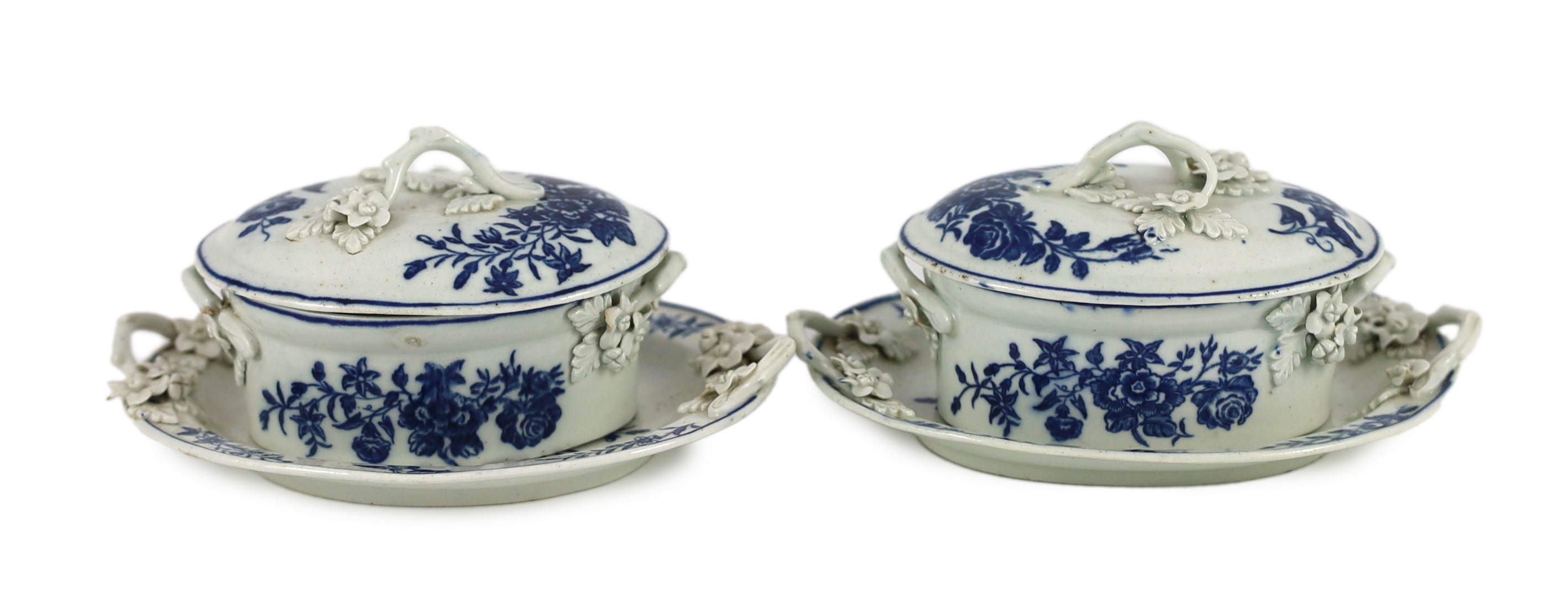 A pair of Caughley blue and white butter tubs, covers and stands, c.1780, stands 19cms wide, tubs and covers 9cms high
